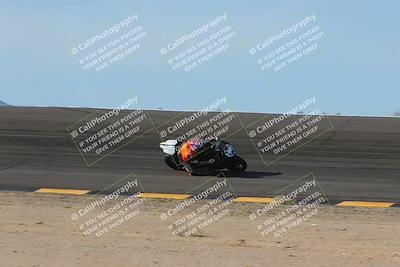 media/Dec-15-2023-Apex Assassins (Fri) [[91f19fb1c7]]/Racer 2/Session 2 (Bowl Exit)/